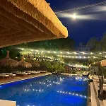Olivia's Hill Hotell 4*