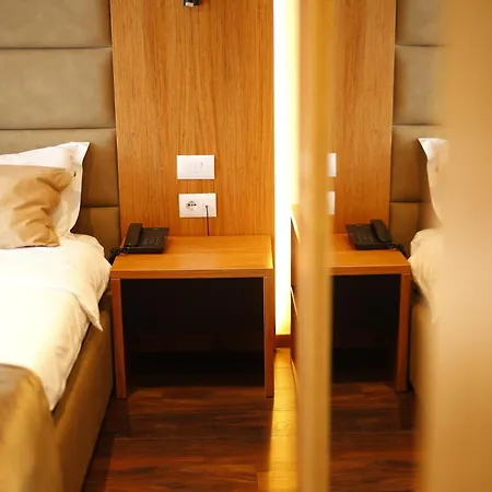 Olivia's Hill Hotell