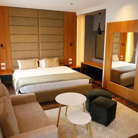 Olivia's Hill Hotel Kryemedhej