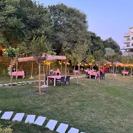 Hotell Olivia's Hill Kryemëdhej