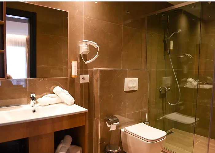 Padel Olivia's Hill Hotel 4*