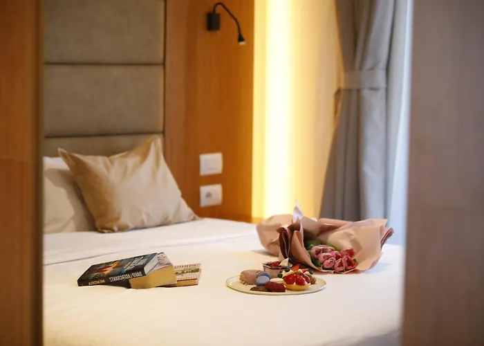 Padel Olivia's Hill Hotel Kryemedhej