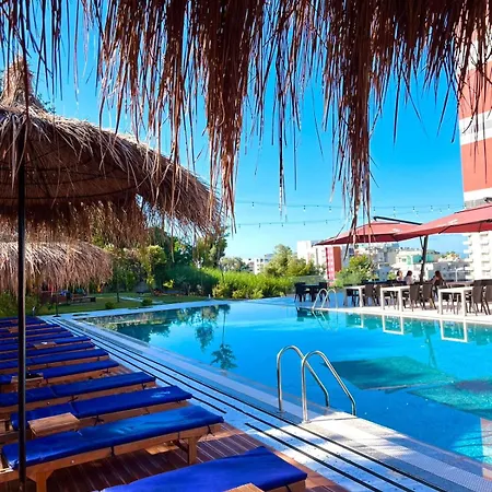 Padel Olivia's Hill Otel
