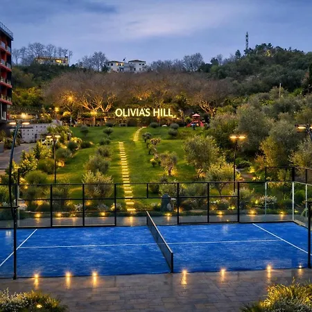 Padel Olivia's Hill