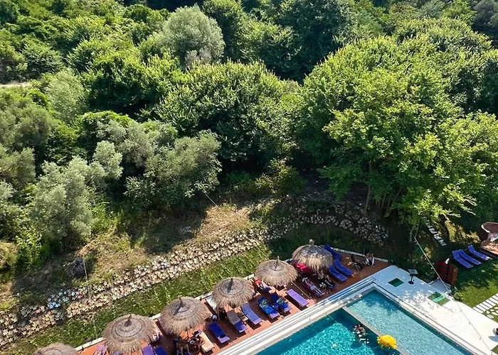 Padel Olivia's Hill 4*