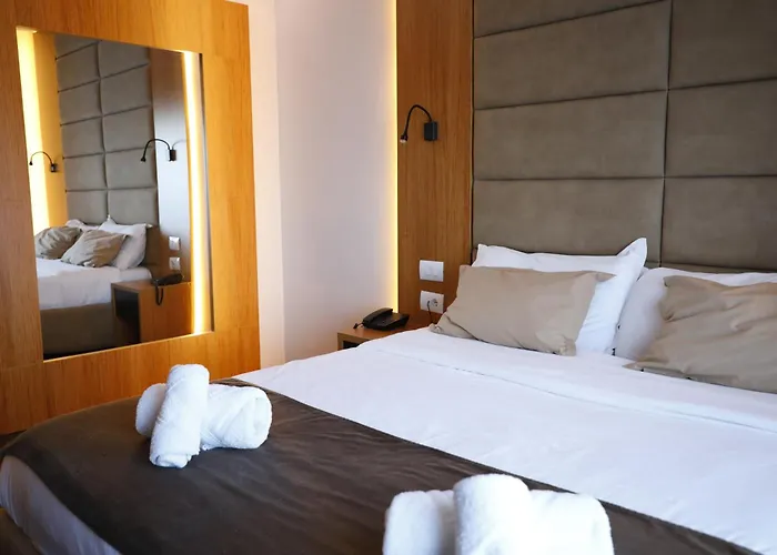 Padel Olivia's Hill 4*